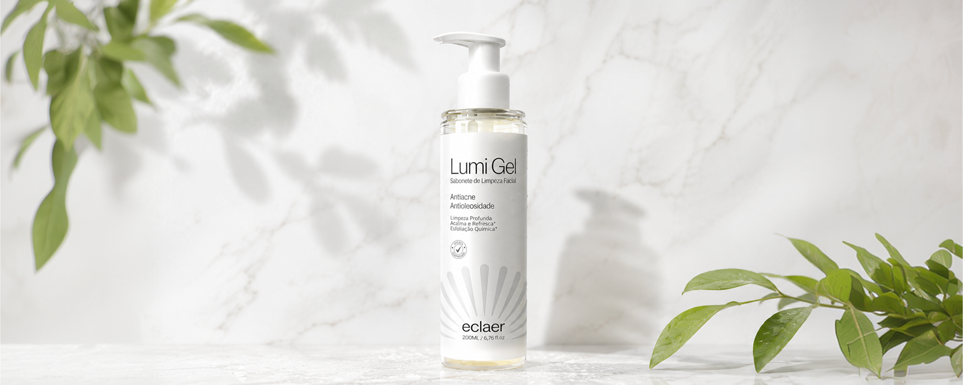 <p>Sabonete de </p><p><em>limpeza facial</em></p>